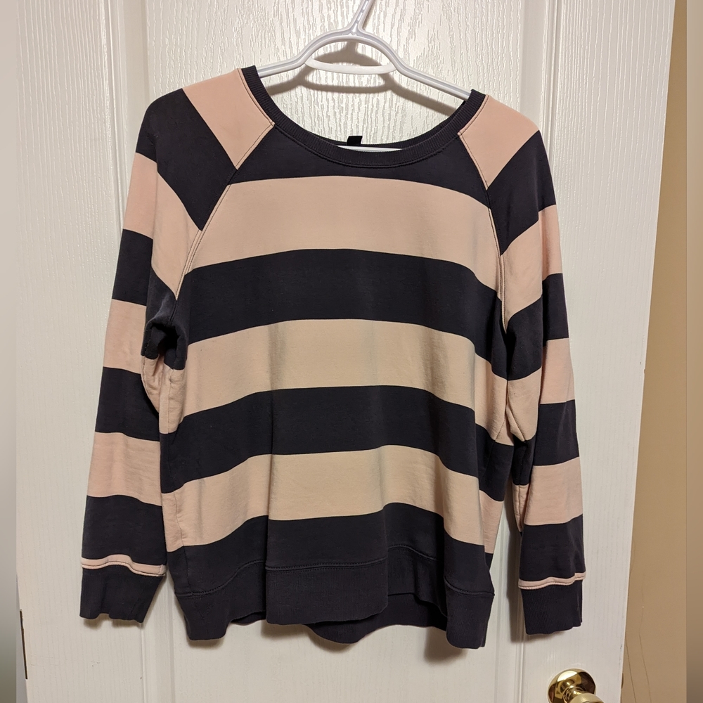 Torrid striped crew neck sweater size 0X fits like an XL